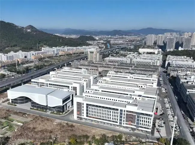 20250916_152836_010.jpg 20250916_152836_010.jpg