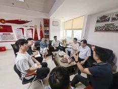 Organizing committee inspected Jieyang Hardware Chamber and enterprises.