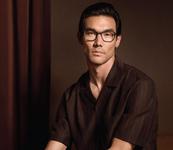 EVATIK Redefines Modern Eyewear