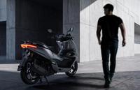 13580元起!春风150SC新款上市,升级6.2寸仪表、四气门发动机