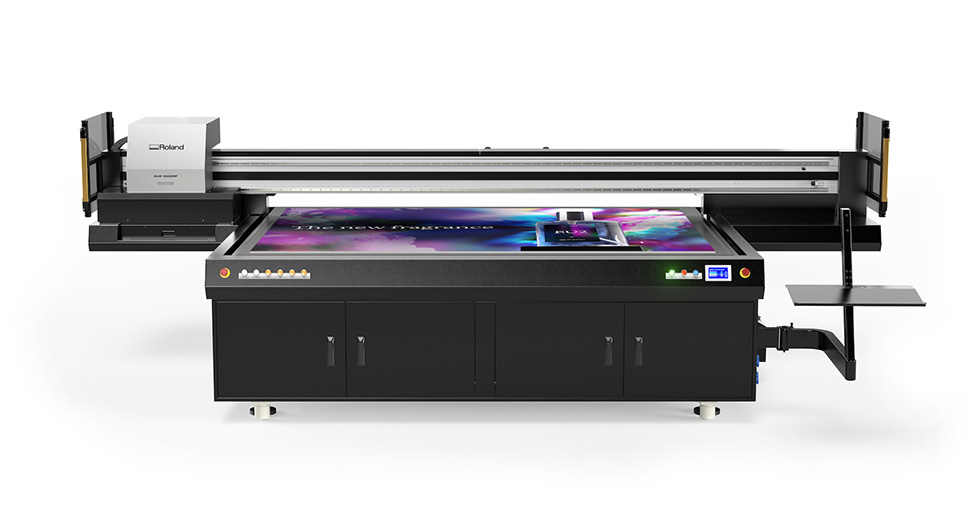 roland-dg-launch-eu2-1000mf-flatbed-printer.jpg