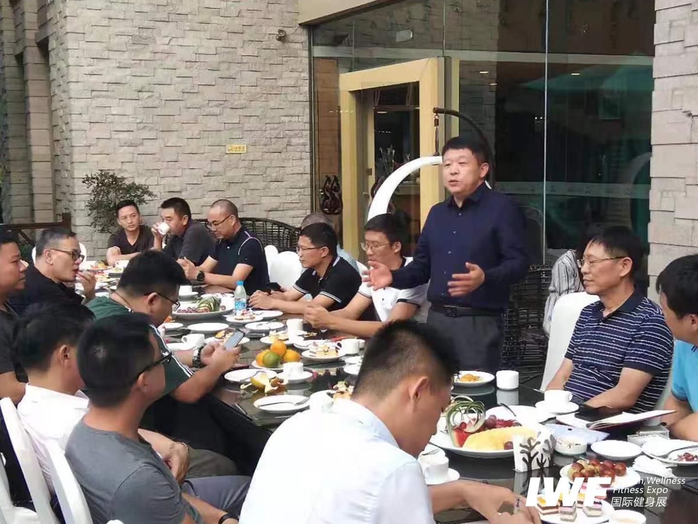 èä½æ»ç»çé­çå.jpg