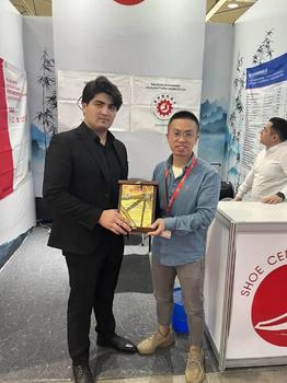 Wenzhou Int'l Leather Fair Strategic cooperation with UzCharmExpo EURASIA