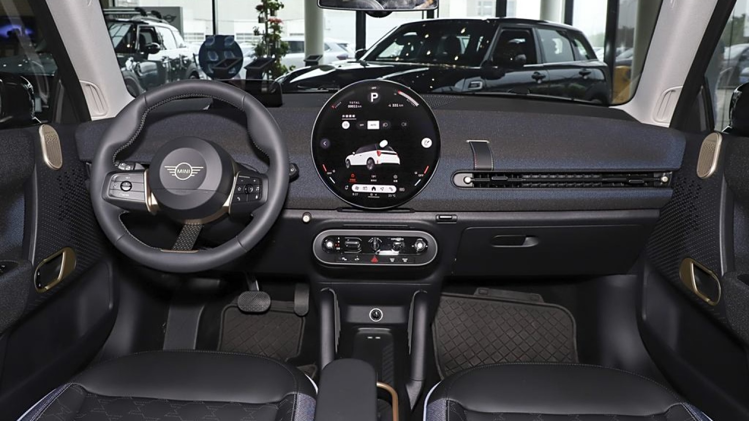 mini_cooper_e_dealer_china-6.jpg