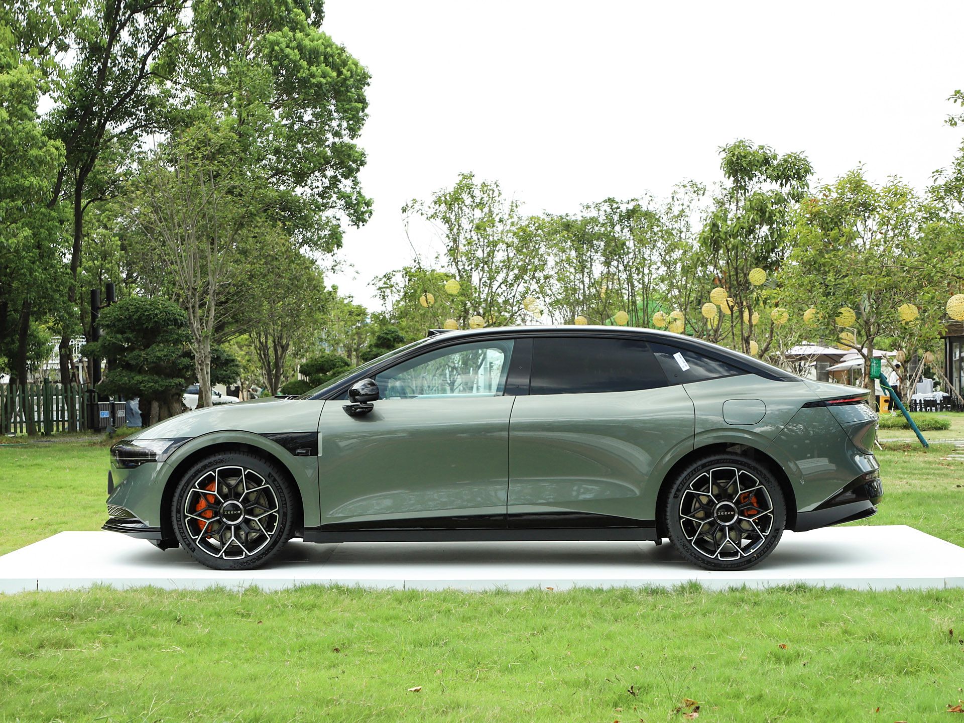 autohomecar__Chtk2Wa60nWATKKoAAzE2cmwrgM633.jpg