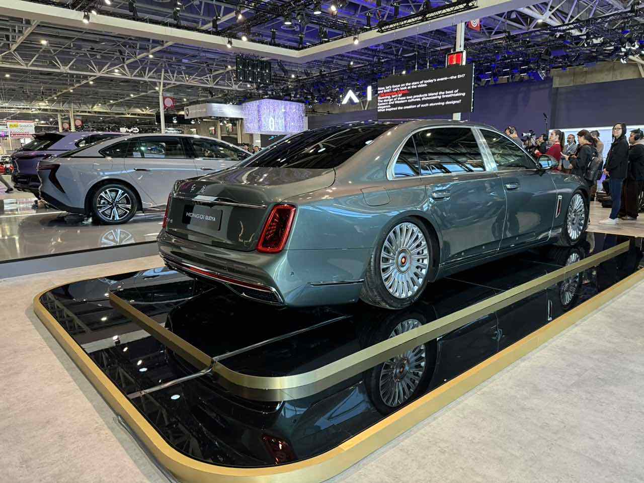 autohomecar__ChxkPWcNCNqARpNTAAH1CSw_-Yc433.jpg