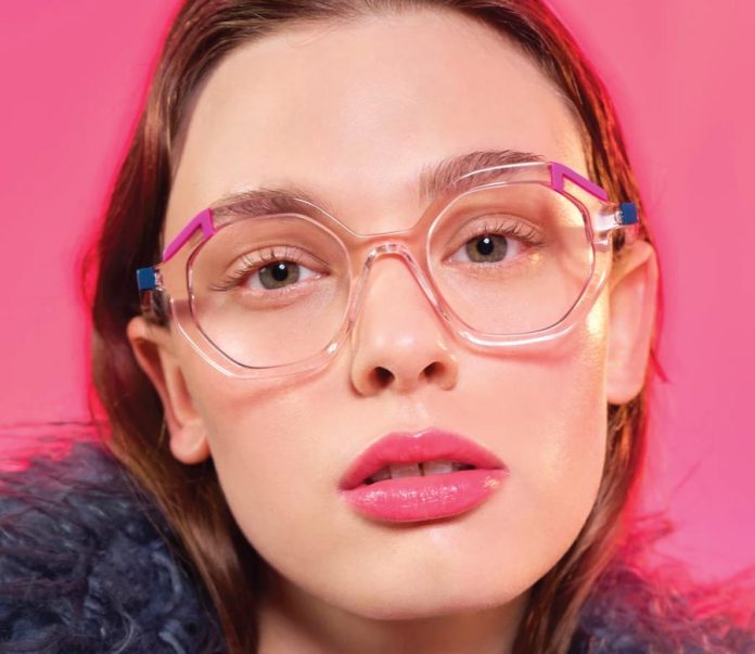 FACE-A-FACE125-696x603.jpg