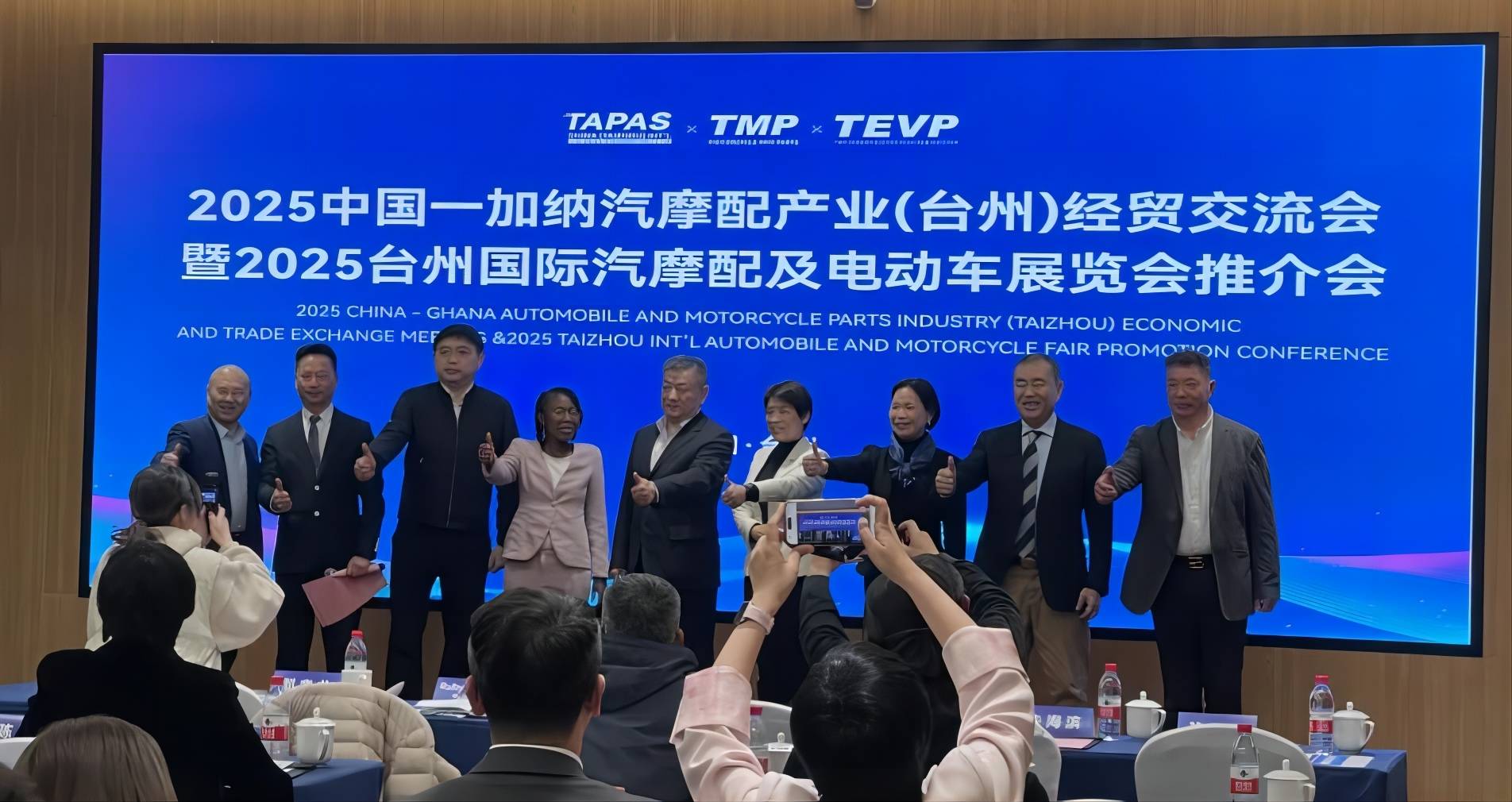 å®ç½8(1).jpg