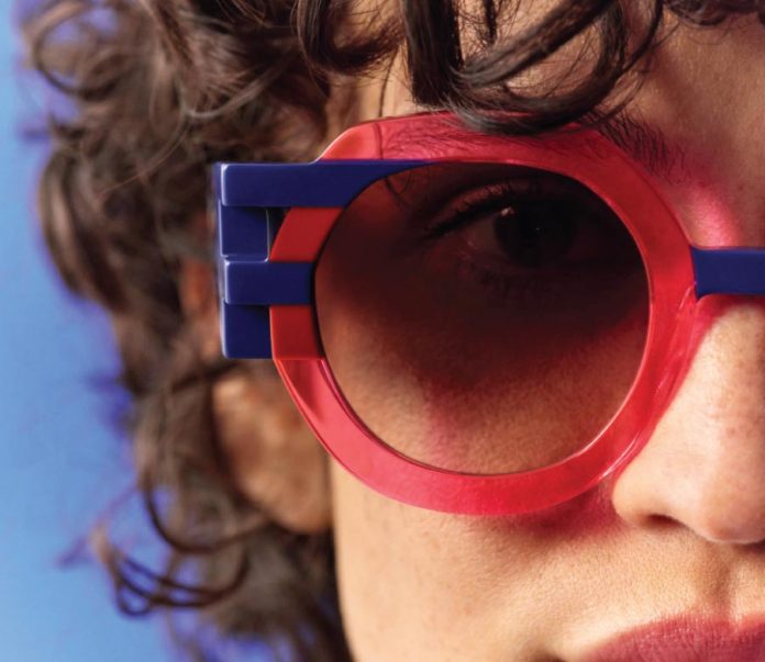 FACEAFACE_FACES-696x603.jpg