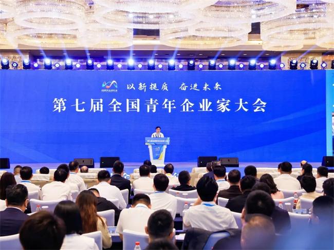 正泰南存辉：浙江民营企业家，遇到阻碍“翻墙、打洞、绕道也要过去”