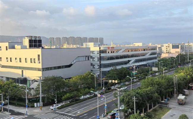 星曜半导体：从“双肩包”到全产业链闭环的逆袭之路