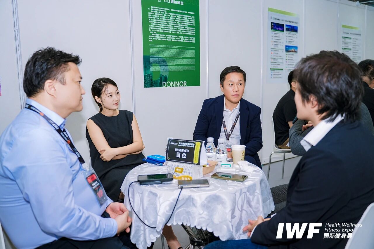 IWF2025æ·±å³å½éå¥èº«å±âé¦æ¥çåµjpg