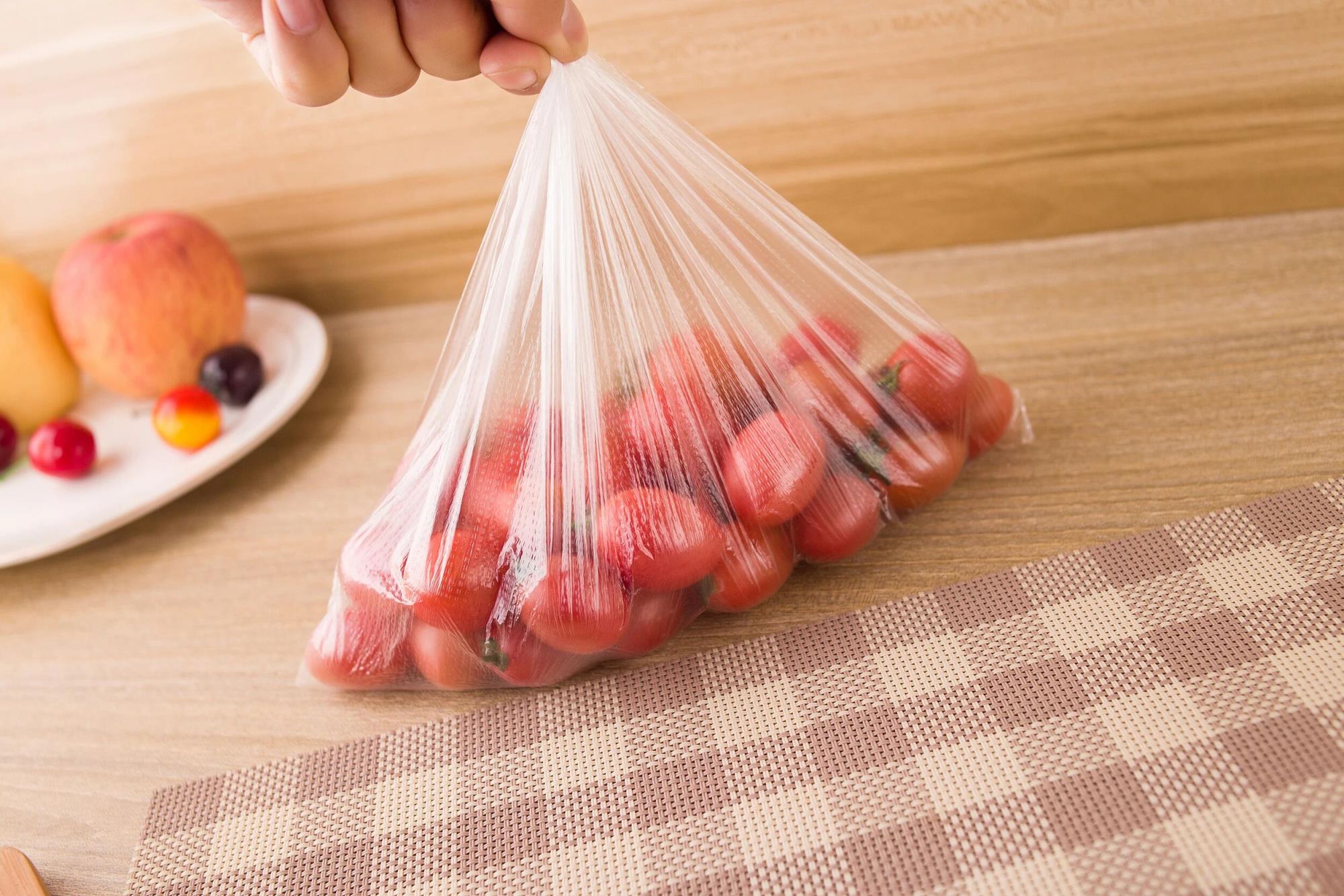 最高罚10万元，这些塑料制品不能再随便用了！但家里囤的塑料袋还能用